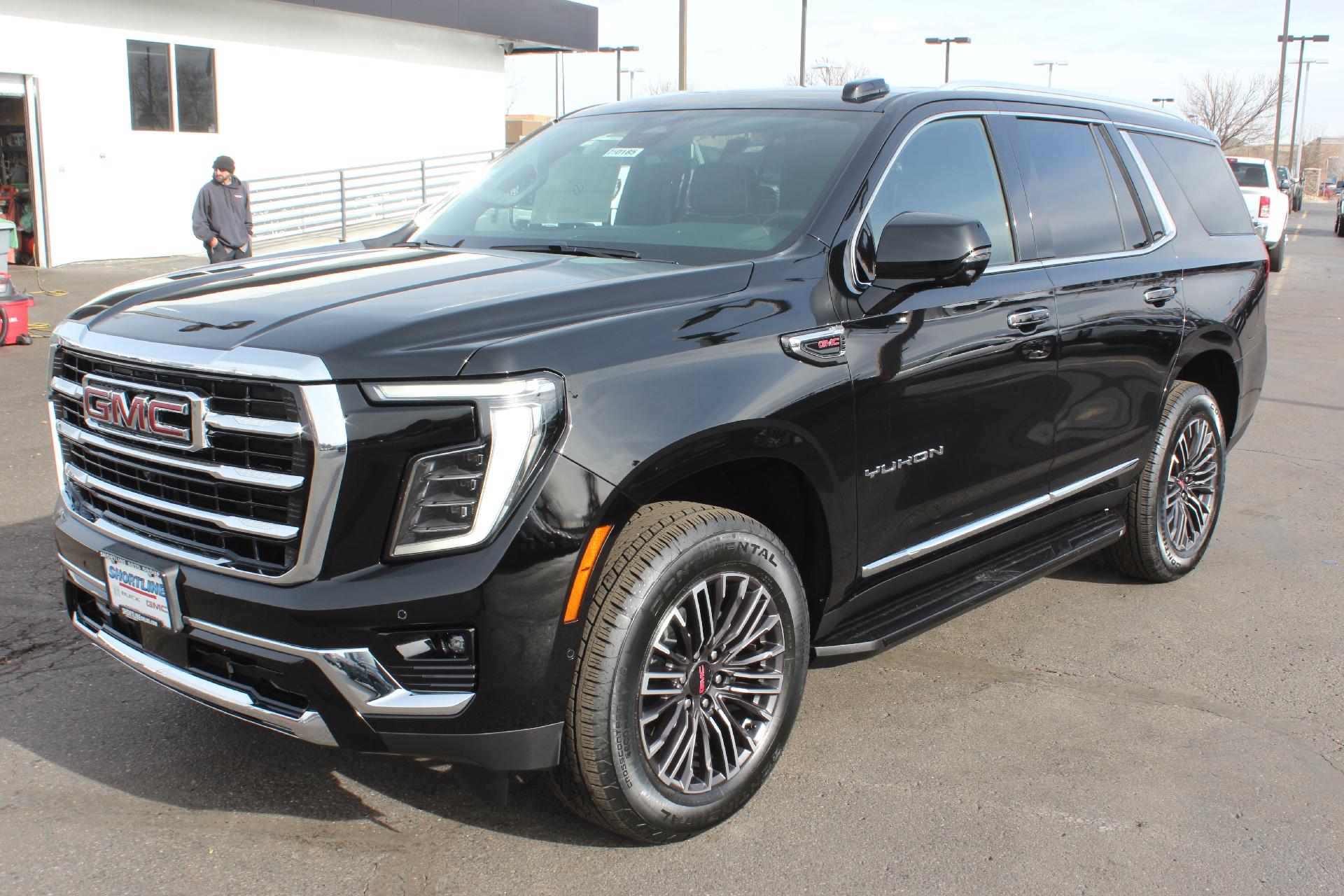 2025 GMC Yukon Vehicle Photo in AURORA, CO 80012-4011