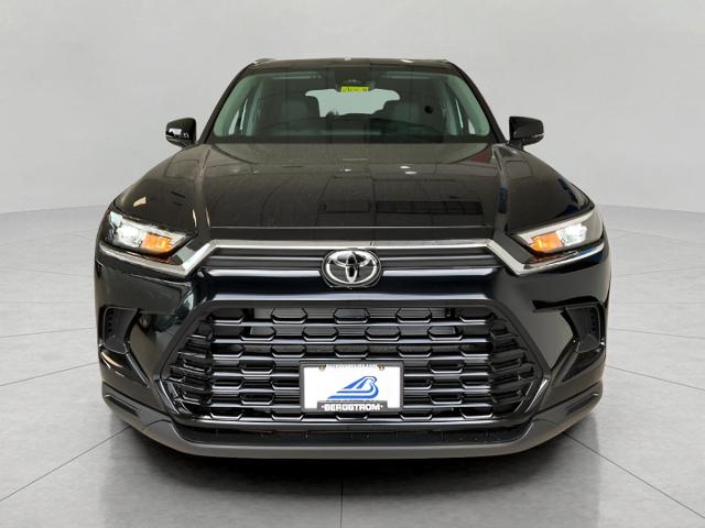 2024 Toyota Grand Highlander Vehicle Photo in Oshkosh, WI 54904