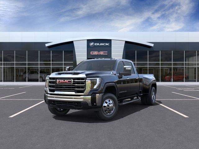 2025 GMC Sierra 3500 HD Vehicle Photo in MEDINA, OH 44256-9631