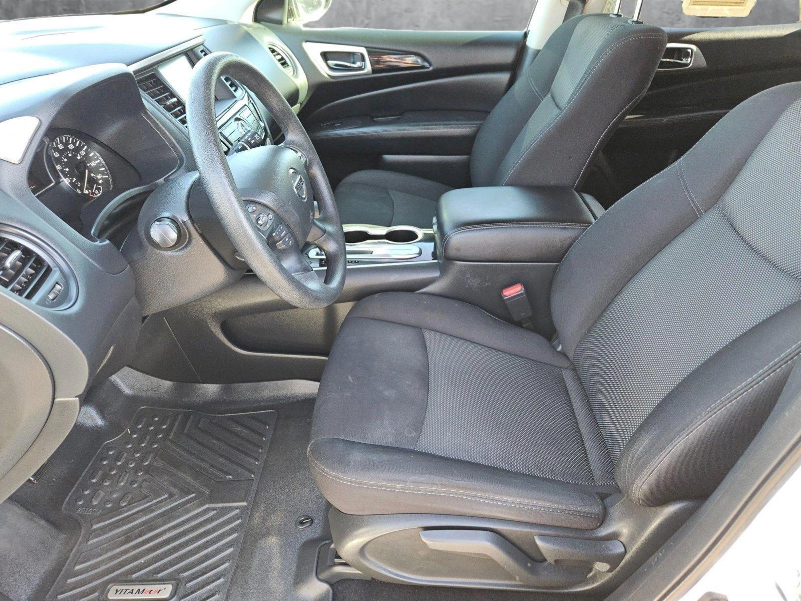 2020 Nissan Pathfinder Vehicle Photo in GILBERT, AZ 85297-0446