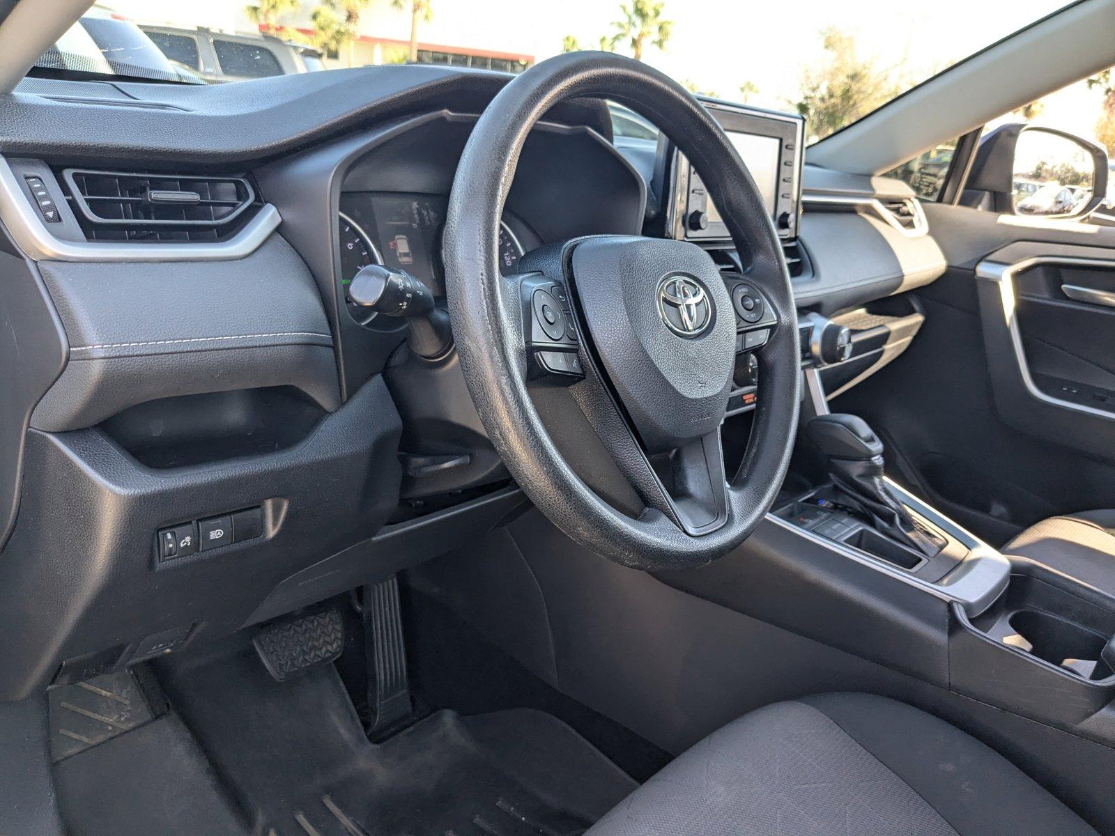 2019 Toyota RAV4 Vehicle Photo in Winter Park, FL 32792