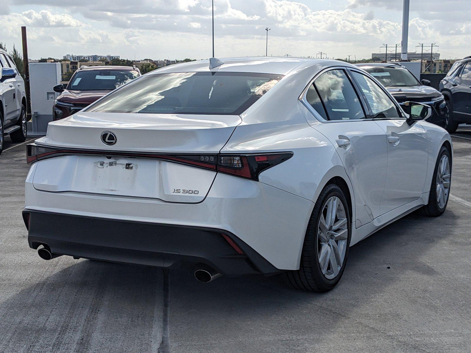 2021 Lexus IS Vehicle Photo in MIAMI, FL 33172-3015