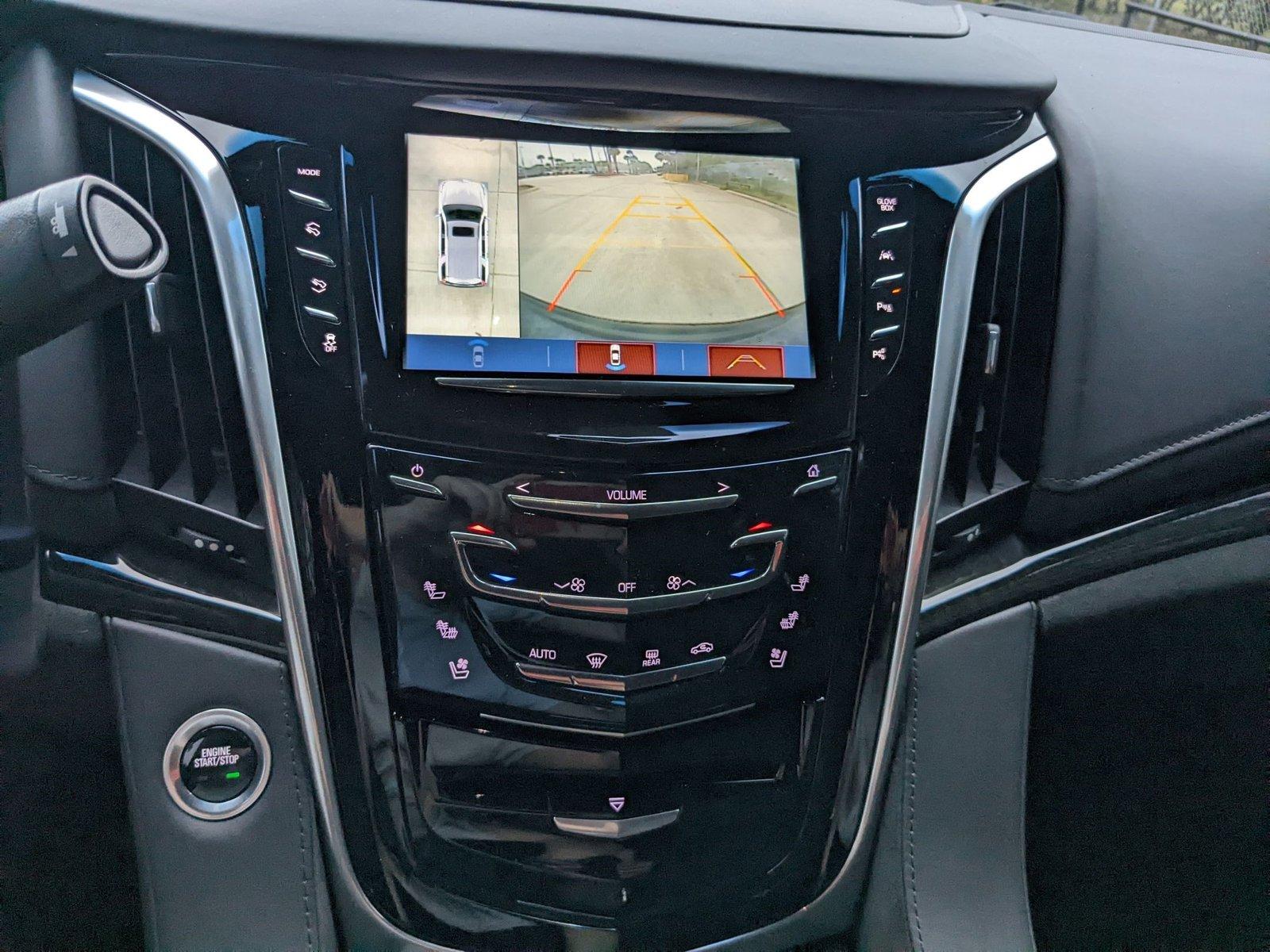 2019 Cadillac Escalade Vehicle Photo in Davie, FL 33331