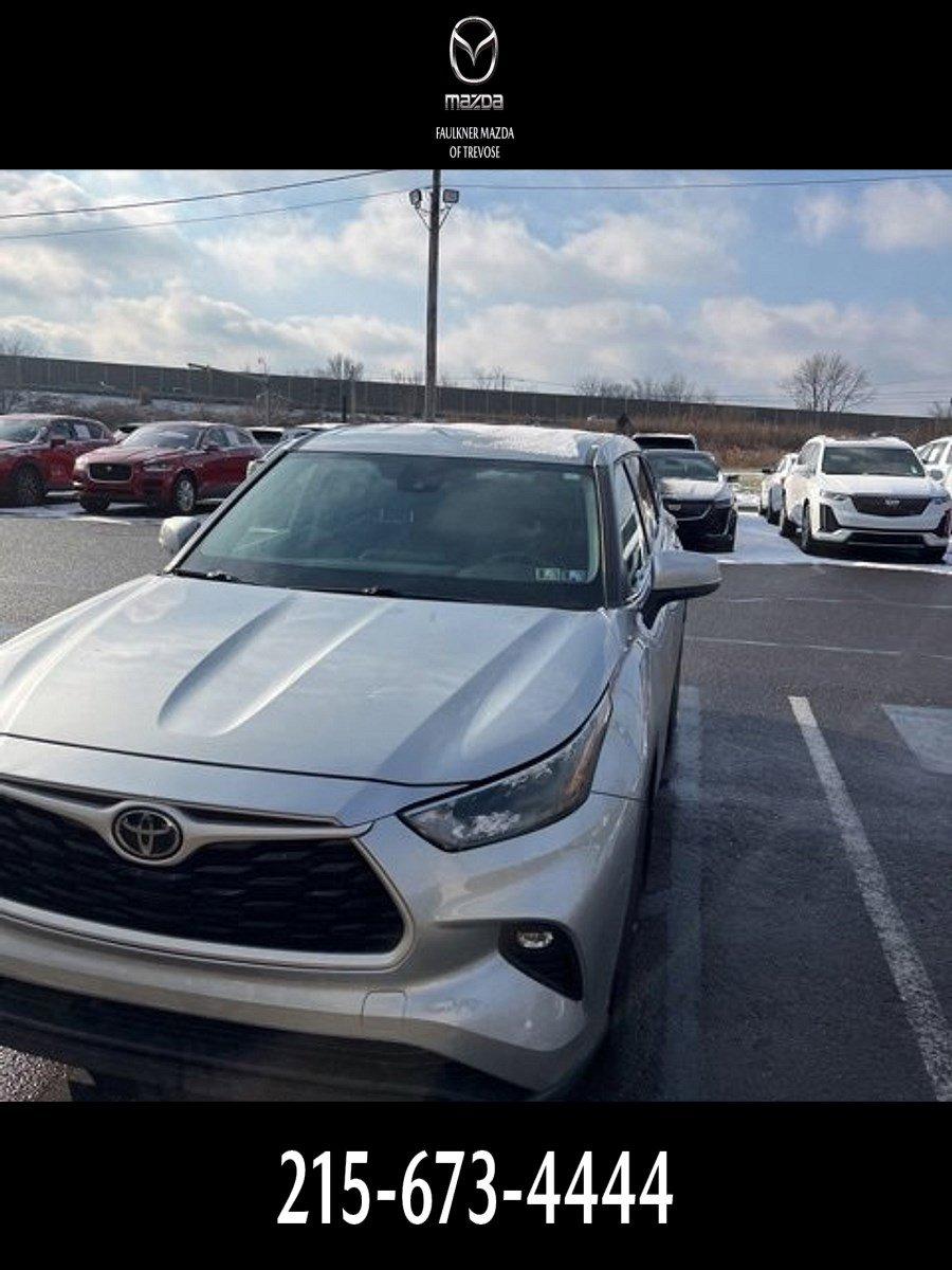 2022 Toyota Highlander Vehicle Photo in Trevose, PA 19053