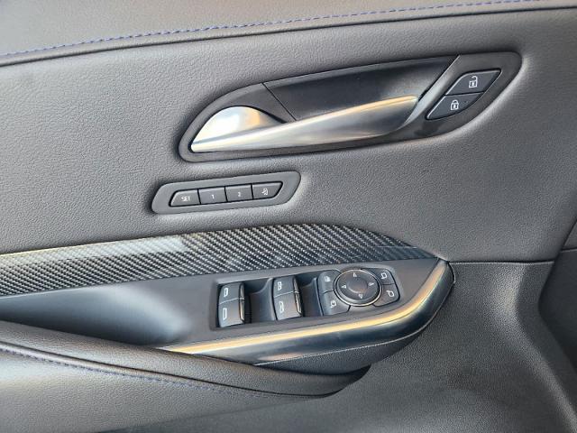 2025 Cadillac XT4 Vehicle Photo in HOUSTON, TX 77079