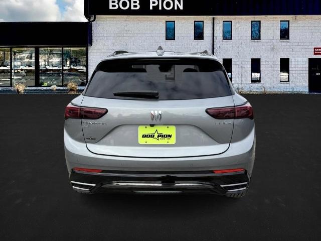 2025 Buick Envision Vehicle Photo in CHICOPEE, MA 01020-5001