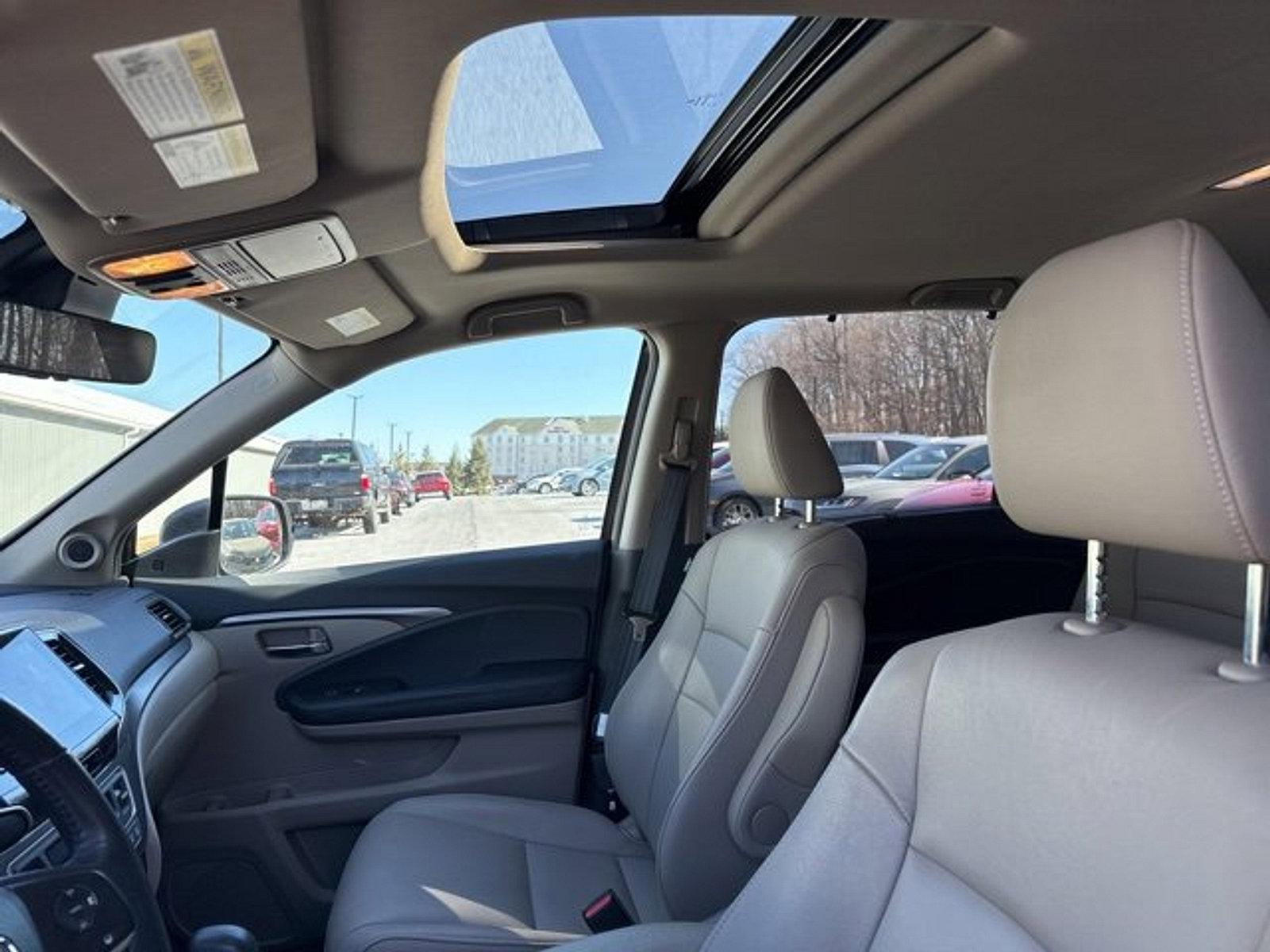 2020 Honda Pilot Vehicle Photo in Harrisburg, PA 17111