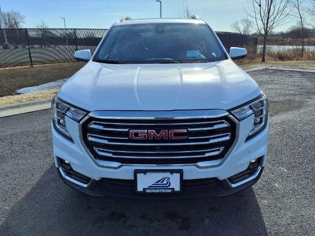 2022 GMC Terrain Vehicle Photo in Oshkosh, WI 54904