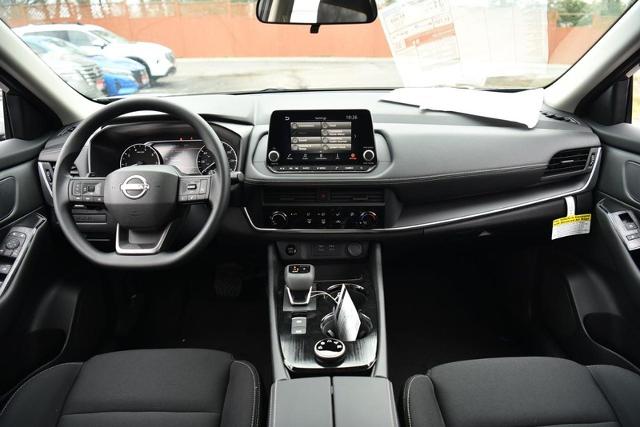 2025 Nissan Rogue Vehicle Photo in Ballwin, MO 63011
