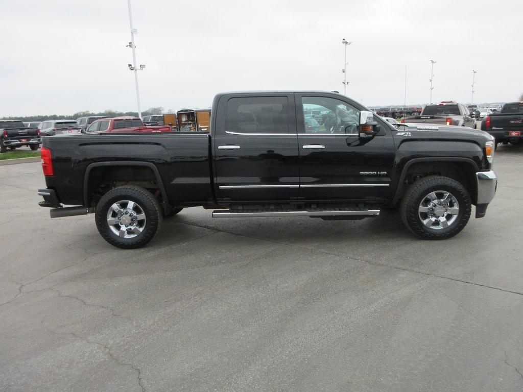 Used 2018 GMC Sierra 3500HD SLT with VIN 1GT42XCY6JF231554 for sale in Collinsville, IL