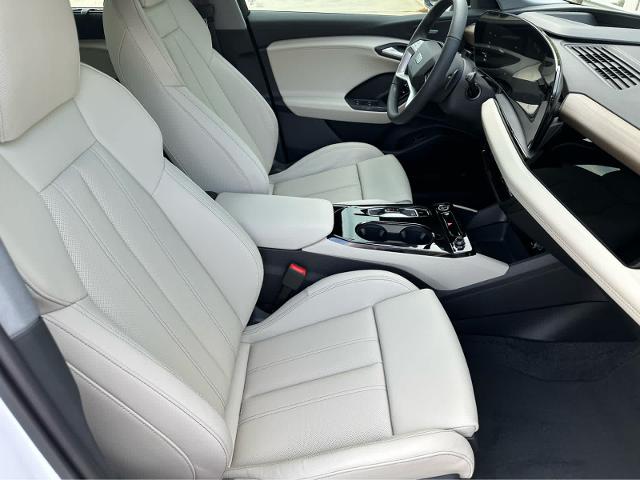 2025 Audi Q6 e-tron Vehicle Photo in HOUSTON, TX 77090