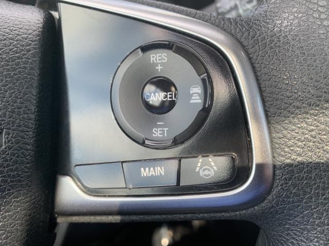 2017 Honda CR-V Vehicle Photo in GREEN BAY, WI 54304-5303