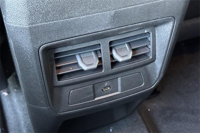 2025 GMC Canyon Vehicle Photo in ELK GROVE, CA 95757-8703