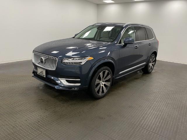 2025 Volvo XC90 Vehicle Photo in Appleton, WI 54913