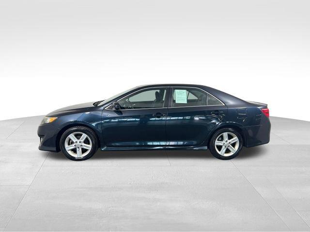 2014 Toyota Camry Vehicle Photo in MEDINA, OH 44256-9631