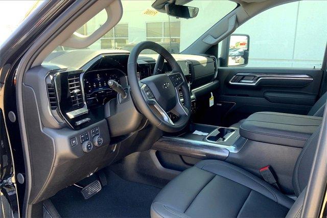 2025 Chevrolet Silverado 2500 HD Vehicle Photo in TOPEKA, KS 66609-0000