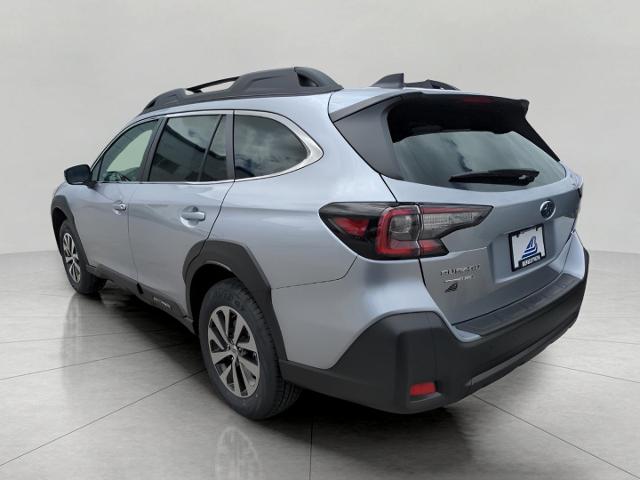 2025 Subaru Outback Vehicle Photo in Green Bay, WI 54304