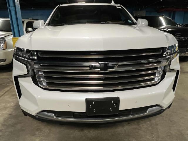 2023 Chevrolet Suburban Vehicle Photo in Roslyn, NY 11576