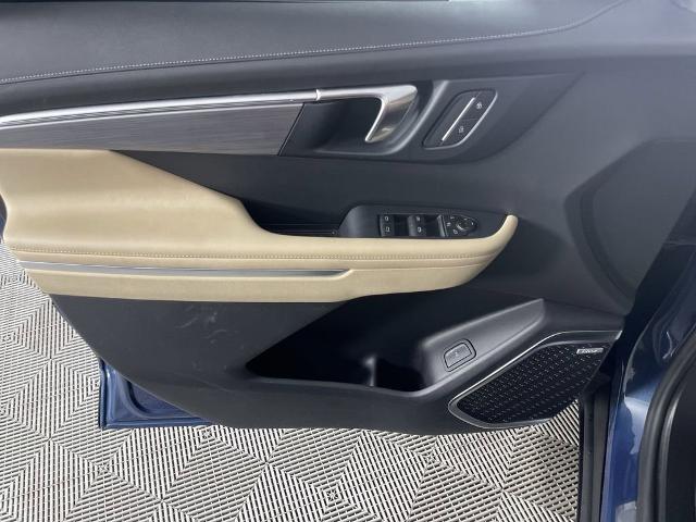 2025 Buick Enclave Vehicle Photo in GILBERT, AZ 85297-0402