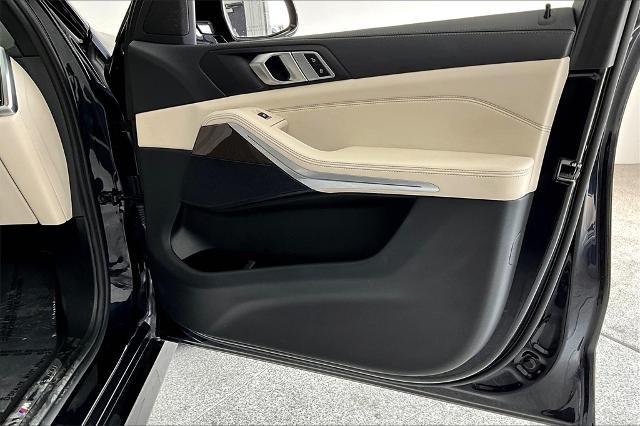 2022 BMW X5 xDrive40i Vehicle Photo in Grapevine, TX 76051
