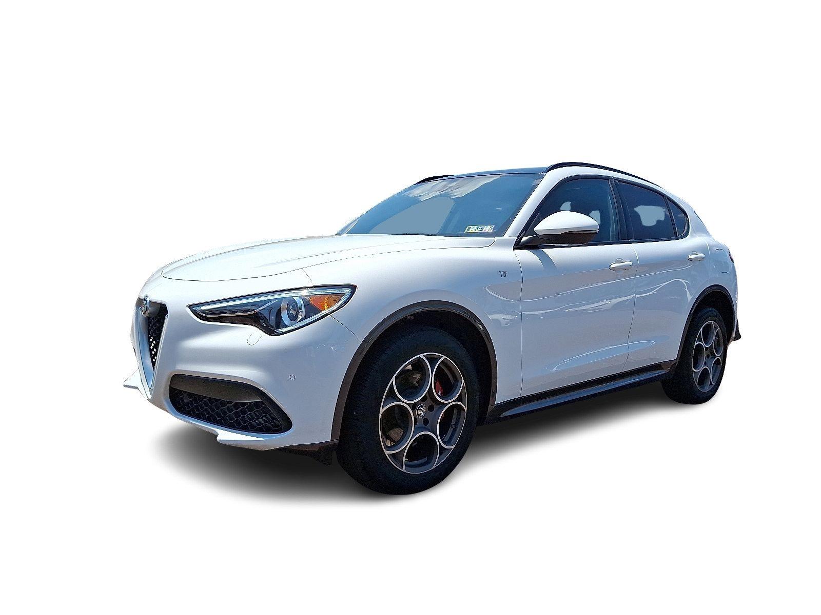2022 Alfa Romeo Stelvio Vehicle Photo in Willow Grove, PA 19090