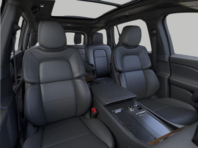 2025 Lincoln Aviator Vehicle Photo in Neenah, WI 54956