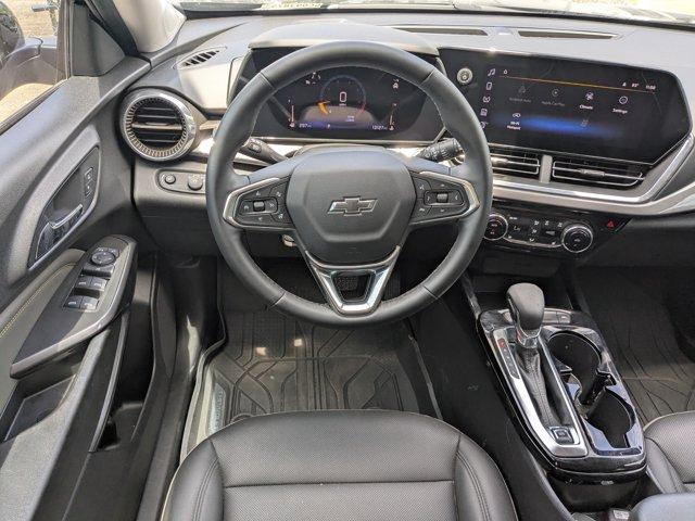 2025 Chevrolet Trax Vehicle Photo in BRUNSWICK, GA 31525-1881