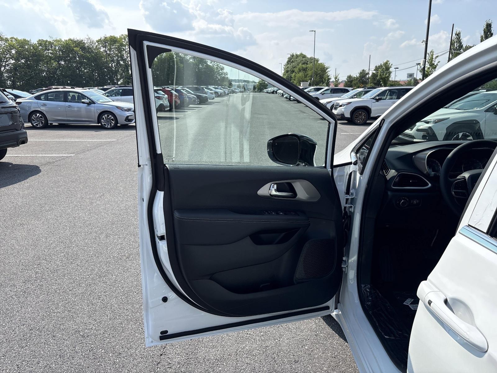 2025 Chrysler Voyager Vehicle Photo in Mechanicsburg, PA 17050-1707