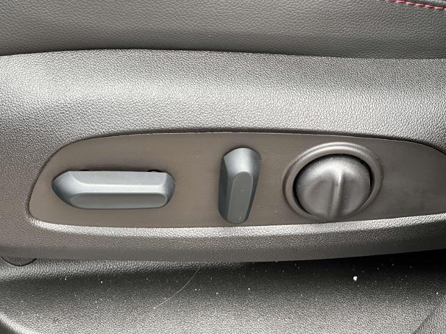 2022 Chevrolet Equinox Vehicle Photo in Roslyn, NY 11576
