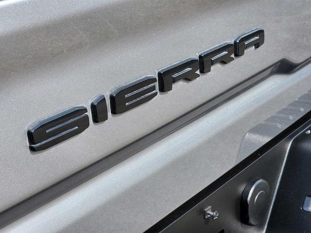 2025 GMC Sierra 2500 HD Vehicle Photo in DENTON, TX 76210-9321