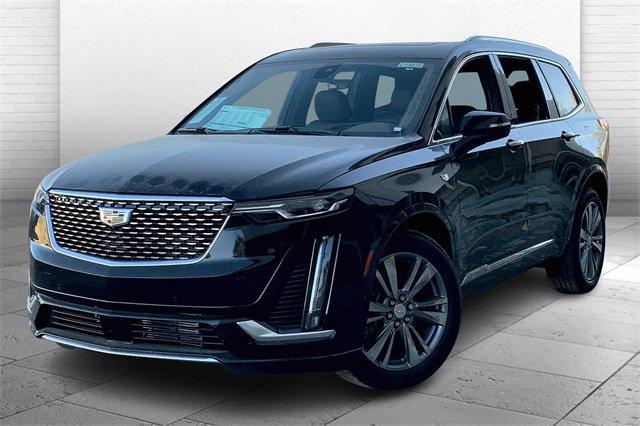 2025 Cadillac XT6 Vehicle Photo in TOPEKA, KS 66609-0000