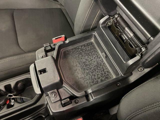 2022 Jeep Wrangler Vehicle Photo in PHOENIX, AZ 85014-3381