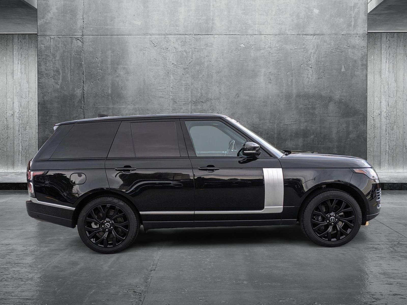 2021 Land Rover Range Rover Vehicle Photo in Bethesda, MD 20852