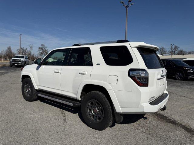 Used 2019 Toyota 4Runner SR5 Premium with VIN JTEBU5JR7K5670024 for sale in West Frankfort, IL