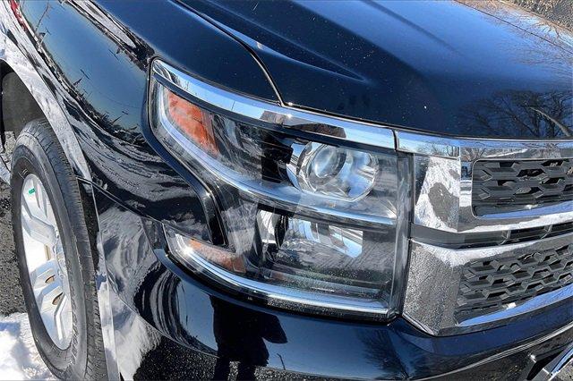 2019 Chevrolet Suburban Vehicle Photo in INDEPENDENCE, MO 64055-1314