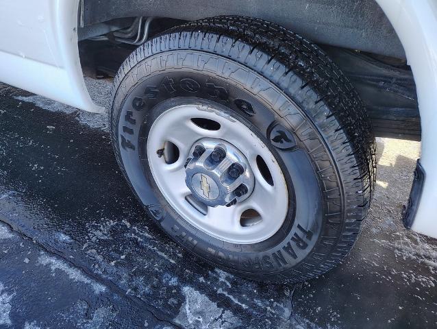 2015 Chevrolet Express Passenger 3500 Vehicle Photo in GREEN BAY, WI 54304-5303