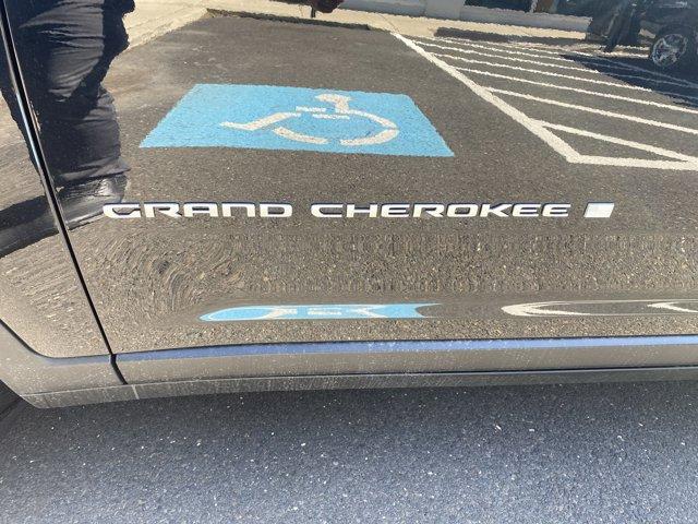2025 Jeep Grand Cherokee Vehicle Photo in Doylsetown, PA 18901