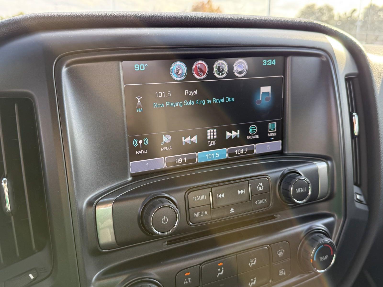 2024 Chevrolet Silverado 5500 HD Vehicle Photo in GEORGETOWN, TX 78626-7508