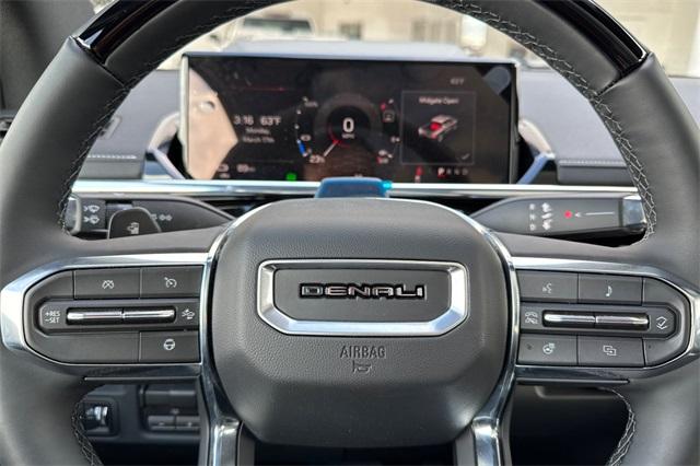 2025 GMC Sierra EV Vehicle Photo in ELK GROVE, CA 95757-8703