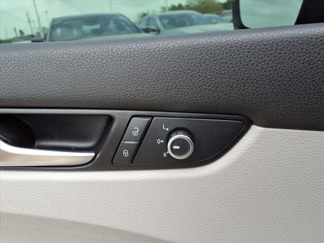 2013 Volkswagen Passat Vehicle Photo in HENDERSON, NC 27536-2966