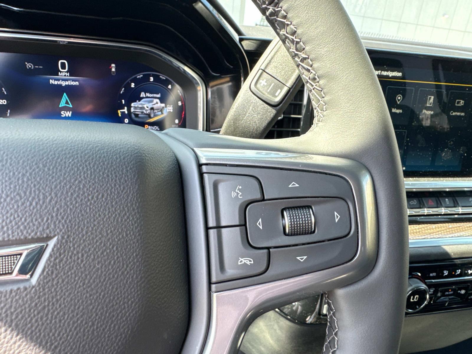 2025 Chevrolet Silverado 2500 HD Vehicle Photo in LOS ANGELES, CA 90007-3794