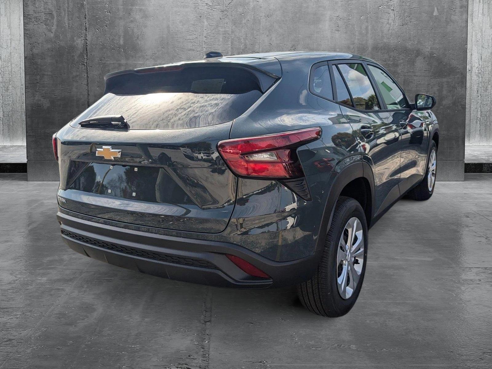 2025 Chevrolet Trax Vehicle Photo in MIAMI, FL 33134-2699