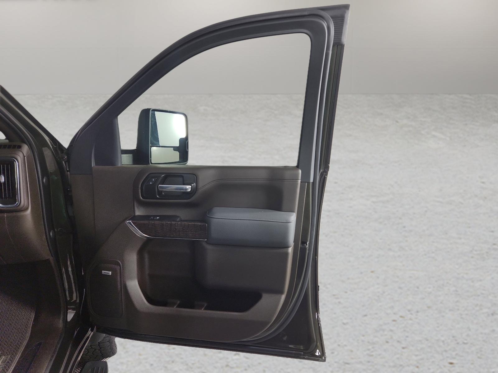 2022 GMC Sierra 2500 HD Vehicle Photo in GEORGETOWN, TX 78626-7508