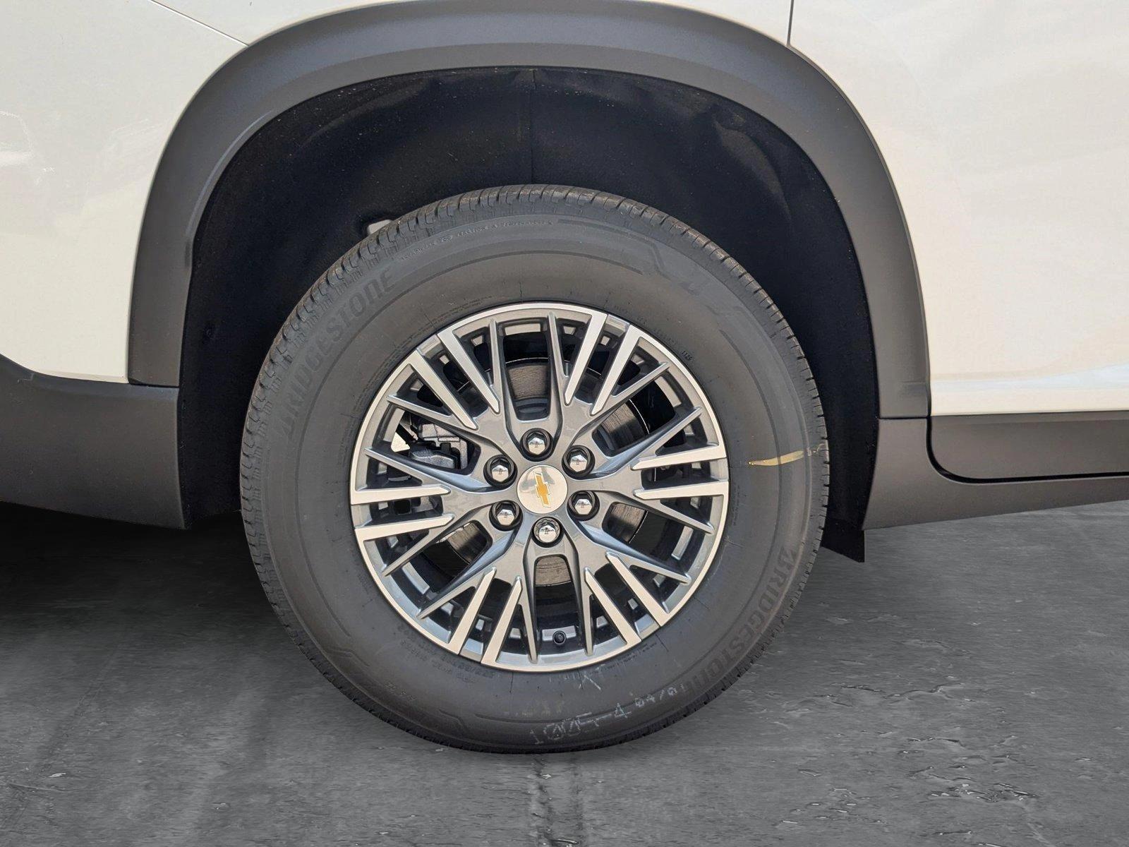 2025 Chevrolet Traverse Vehicle Photo in MIAMI, FL 33134-2699