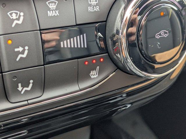 2025 Chevrolet Trax Vehicle Photo in BRUNSWICK, GA 31525-1881