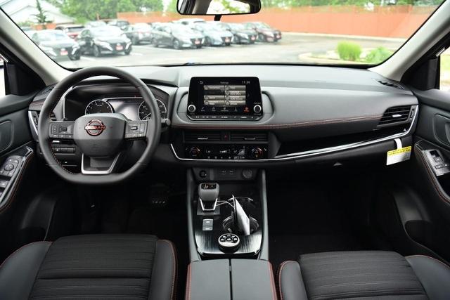 2025 Nissan Rogue Vehicle Photo in Ballwin, MO 63011