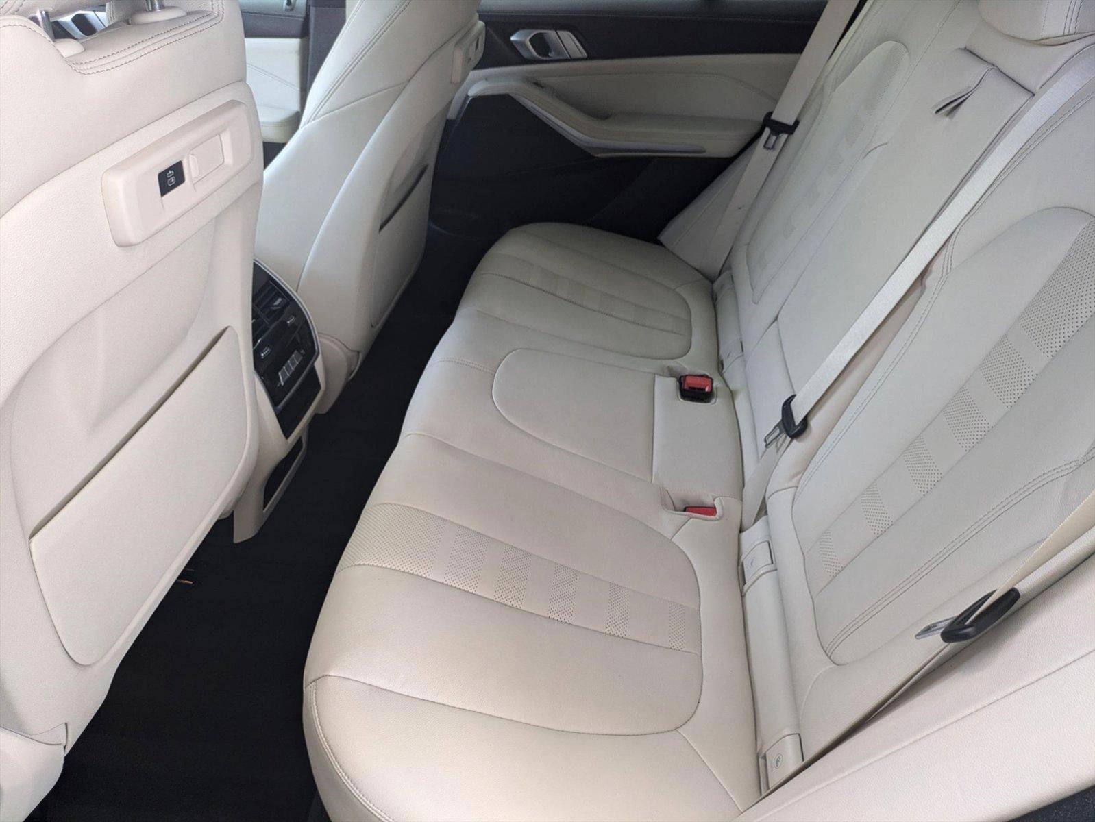 2021 BMW X5 sDrive40i Vehicle Photo in Tampa, FL 33614