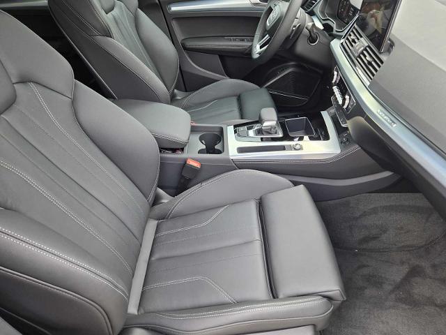 2025 Audi Q5 Vehicle Photo in SUGAR LAND, TX 77478