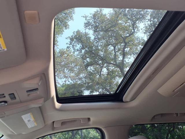2020 Cadillac Escalade Vehicle Photo in San Antonio, TX 78230-1001