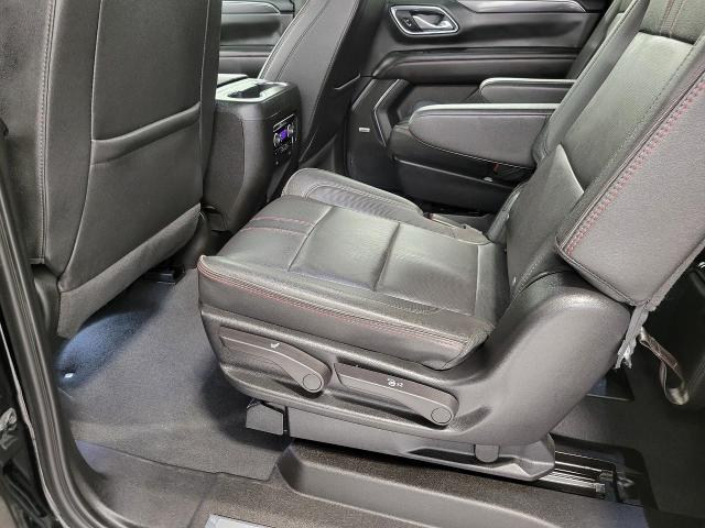 2024 Chevrolet Suburban Vehicle Photo in NEENAH, WI 54956-2243